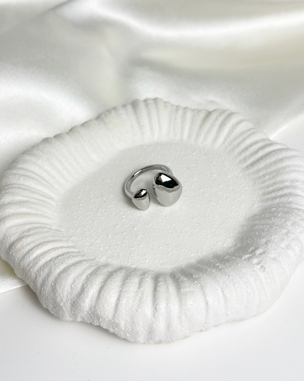 Anillo Caprice Plata